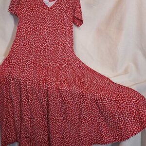 V-NECK DRESS RED WITH WHITE FLOWERS